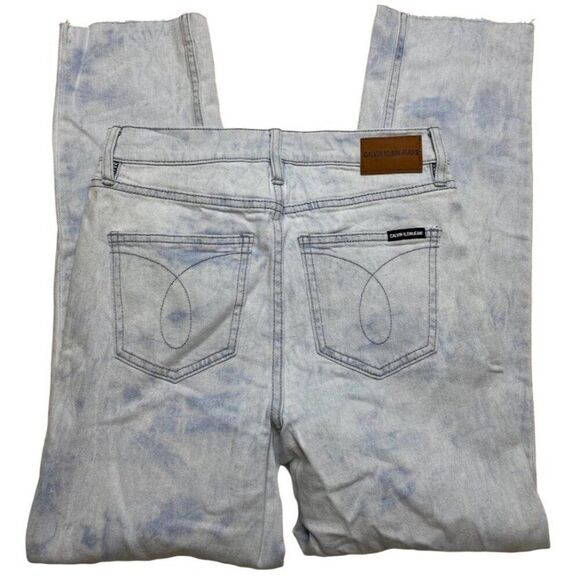 Calvin Klein Bleached Ankle Jeans Women's 26 High Rise‎ Straight Stretch NEW - Picture 2 of 10